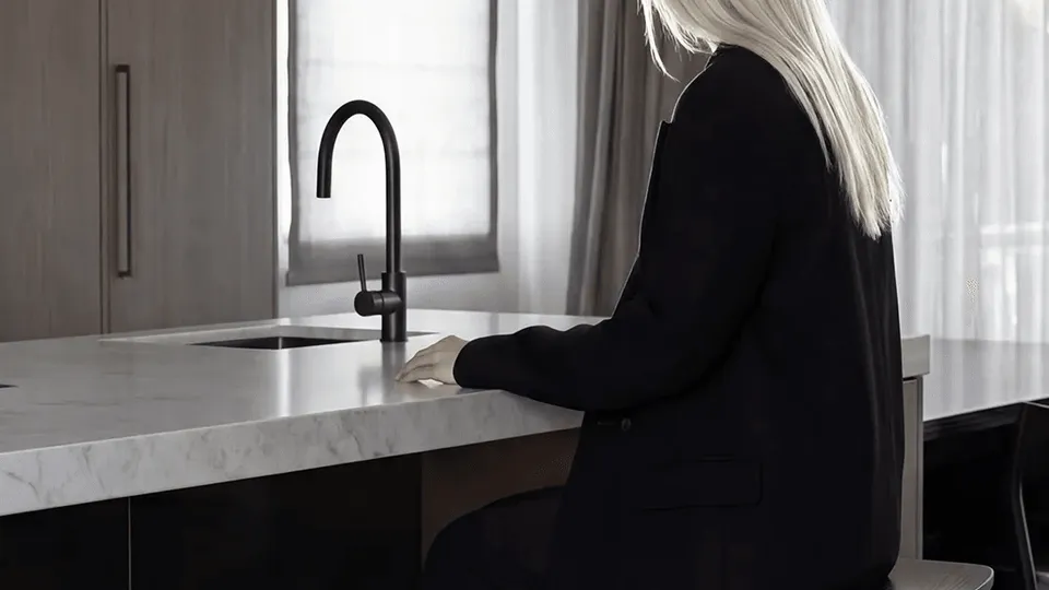 Lifestyle 3D render from an ad campaign scene for UrbanRest Seating